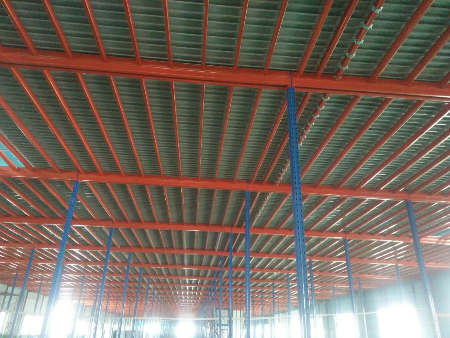 佛山某光電集團閣樓平臺安裝 佛山某光電集團閣樓平臺安裝